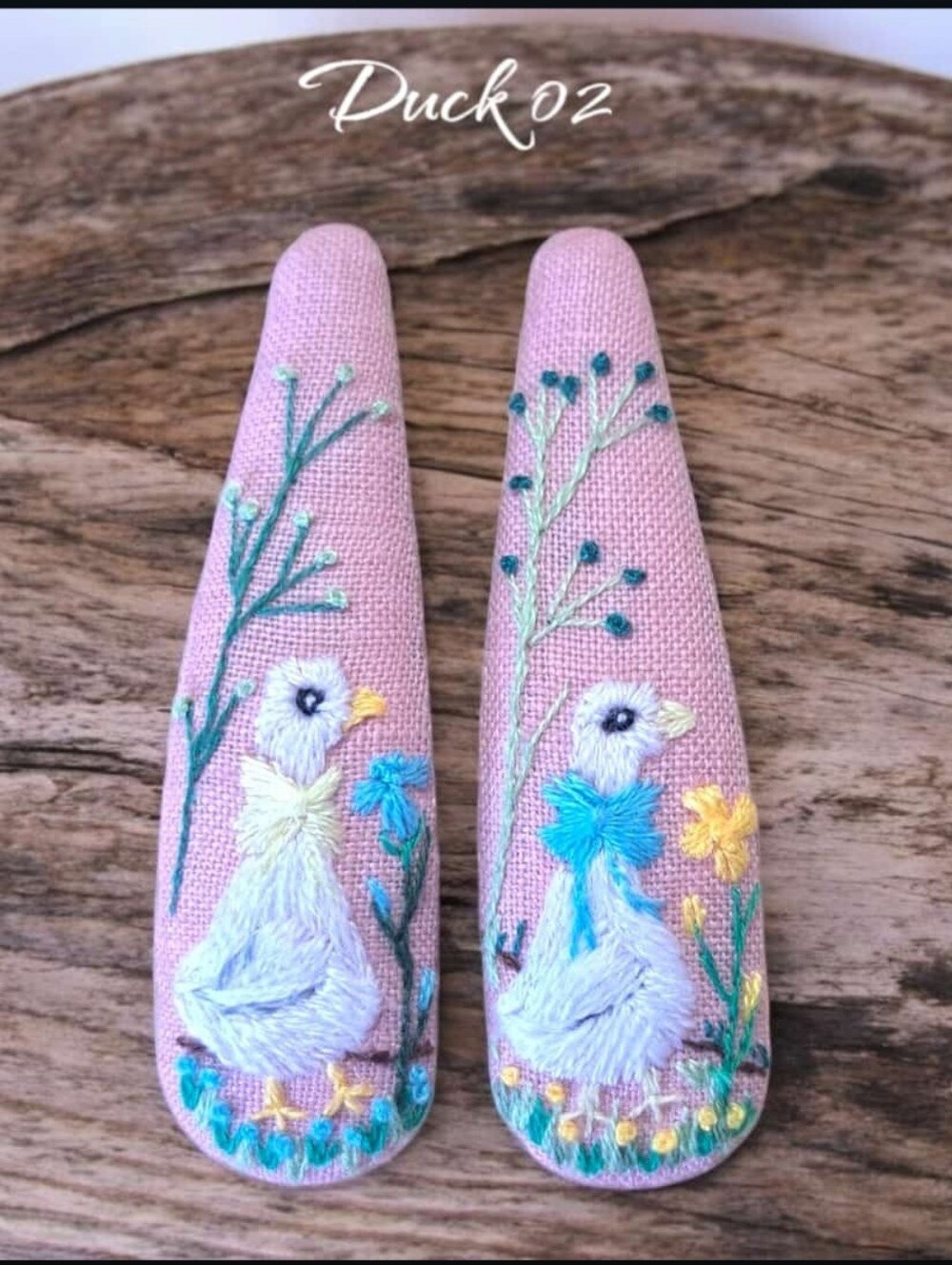 Embroidered Hair Clips - Picture 4 of 15